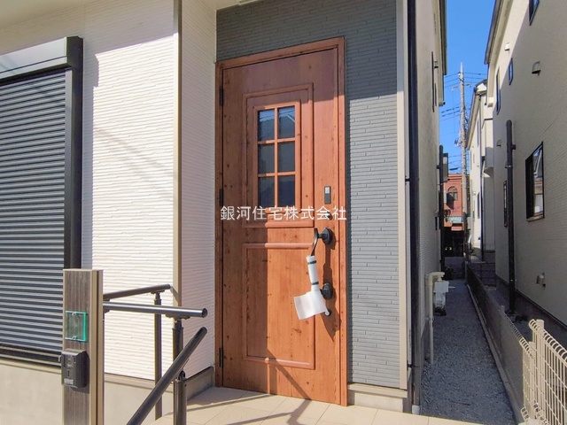 G00385829 埼玉県新座市石神４丁目 新築一戸建て 4290万円 土地面積109.10m² (約33.00坪) 建物面積91.70m² (約27.73坪) 間取り４ＬＤＫ 築年月2026年01月【外観14】