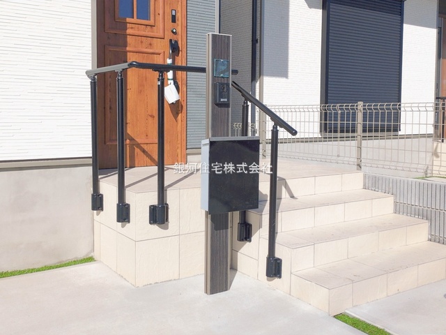 G00385829 埼玉県新座市石神４丁目 新築一戸建て 4290万円 土地面積109.10m² (約33.00坪) 建物面積91.70m² (約27.73坪) 間取り４ＬＤＫ 築年月2026年01月【外観15】