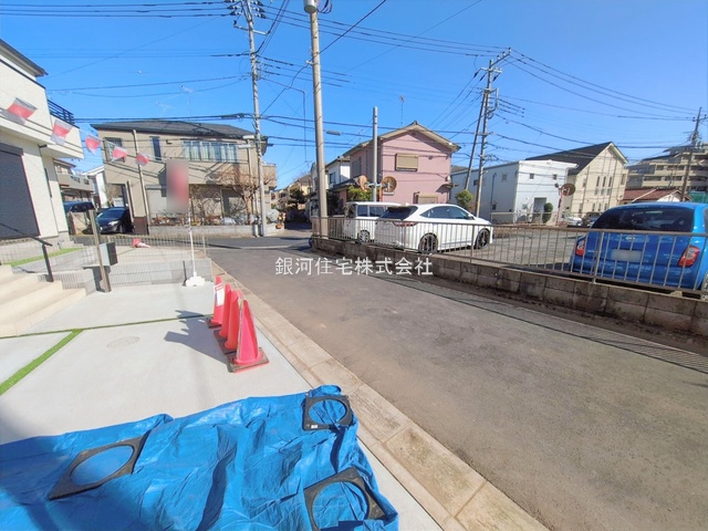 G00385831 埼玉県新座市石神４丁目 新築一戸建て 4290万円 土地面積103.01m² (約31.16坪) 建物面積93.57m² (約28.30坪) 間取り４ＬＤＫ 築年月2026年01月【外観11】
