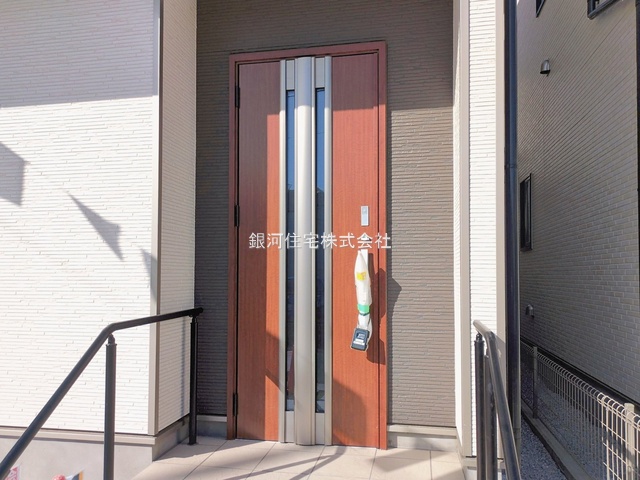 G00385831 埼玉県新座市石神４丁目 新築一戸建て 4290万円 土地面積103.01m² (約31.16坪) 建物面積93.57m² (約28.30坪) 間取り４ＬＤＫ 築年月2026年01月【外観14】