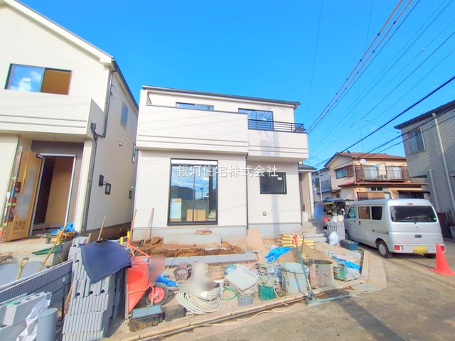 G00385832 埼玉県新座市石神４丁目 新築一戸建て 4290万円 土地面積103.01m² (約31.16坪) 建物面積92.94m² (約28.11坪) 間取り４ＬＤＫ 築年月2025年12月(築１年以内)【外観10】