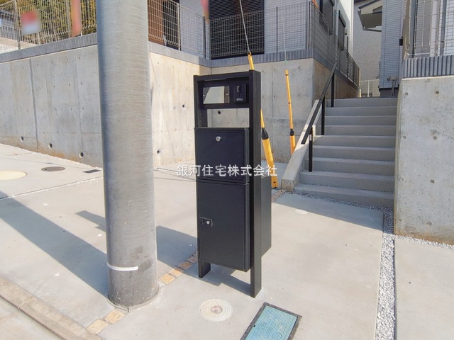 G00385861 東京都八王子市上柚木 新築一戸建て 4490万円 土地面積138.36m² (約41.85坪) 建物面積109.30m² (約33.06坪) 間取り４ＬＤＫ 築年月2025年12月(築１年以内)【外観5】