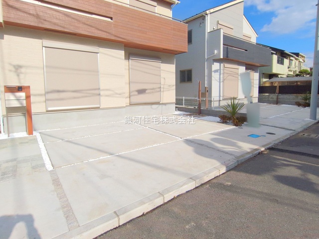 G00385862 神奈川県茅ヶ崎市南湖４丁目 新築一戸建て 6280万円 土地面積133.83m² (約40.48坪) 建物面積98.96m² (約29.93坪) 間取り４ＬＤＫ 築年月2025年11月(築１年以内)【外観18】