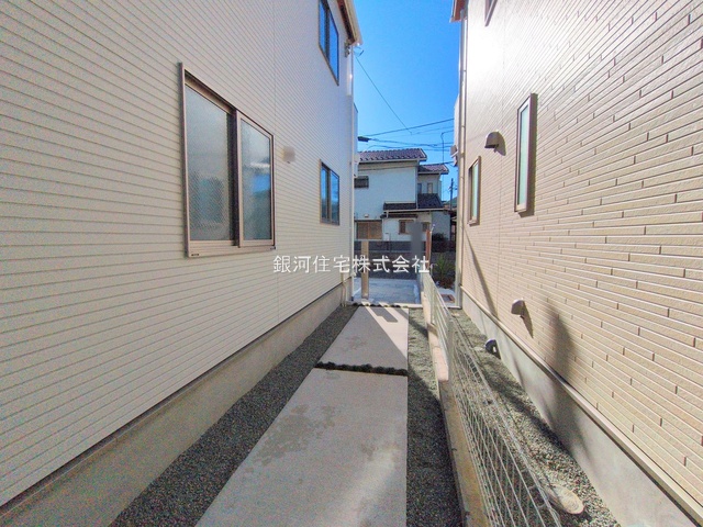 G00385863 神奈川県茅ヶ崎市南湖４丁目 新築一戸建て 6280万円 土地面積133.83m² (約40.48坪) 建物面積98.96m² (約29.93坪) 間取り４ＬＤＫ 築年月2025年11月(築１年以内)【外観15】