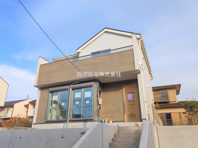 G00385899 神奈川県藤沢市遠藤 新築一戸建て 5190万円 土地面積133.68m² (約40.43坪) 建物面積108.88m² (約32.93坪) 間取り４ＬＤＫ 築年月2026年01月【外観4】