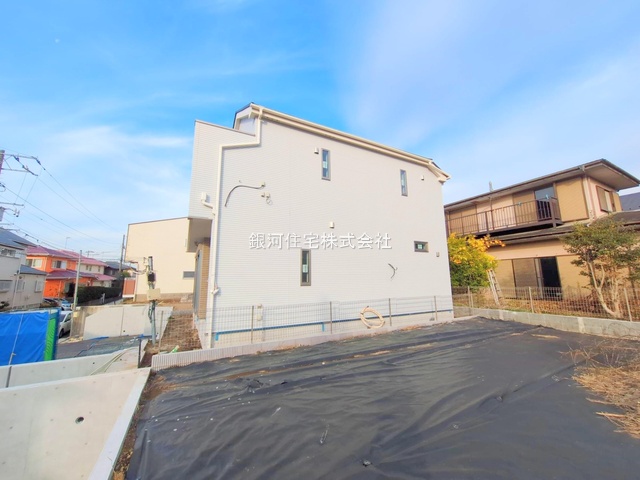 G00385899 神奈川県藤沢市遠藤 新築一戸建て 5190万円 土地面積133.68m² (約40.43坪) 建物面積108.88m² (約32.93坪) 間取り４ＬＤＫ 築年月2026年01月【外観7】