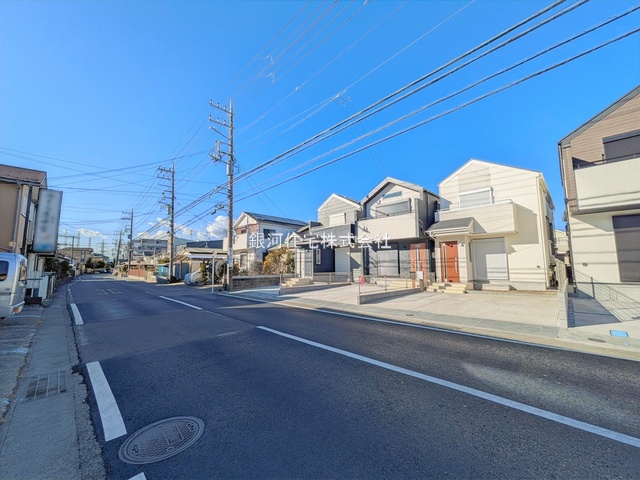 G00385980 神奈川県茅ヶ崎市香川４丁目 新築一戸建て 4098万円 土地面積114.15m² (約34.53坪) 建物面積101.54m² (約30.71坪) 築年月2025年11月(築１年以内)【外観3】