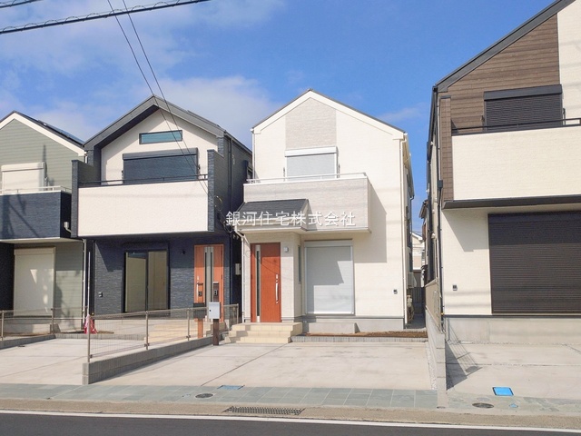 G00385981 神奈川県茅ヶ崎市香川４丁目 新築一戸建て 4298万円 土地面積121.43m² (約36.73坪) 建物面積98.84m² (約29.89坪) 築年月2025年11月(築１年以内)【外観8】