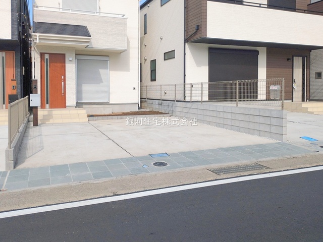 G00385981 神奈川県茅ヶ崎市香川４丁目 新築一戸建て 4298万円 土地面積121.43m² (約36.73坪) 建物面積98.84m² (約29.89坪) 築年月2025年11月(築１年以内)【外観12】