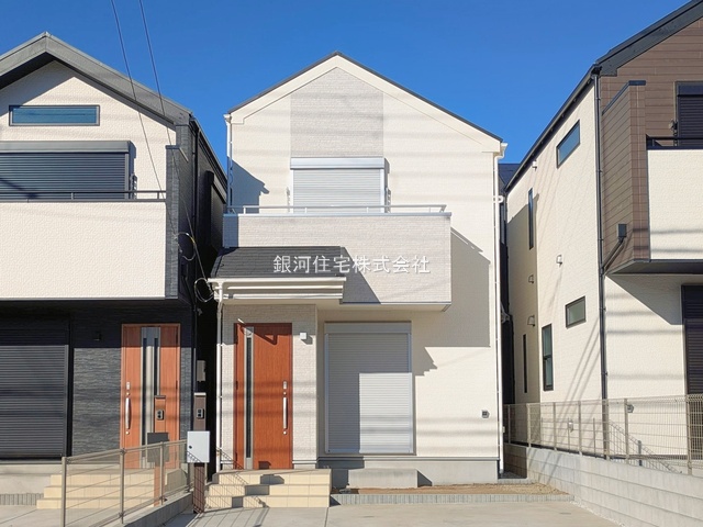 G00385981 神奈川県茅ヶ崎市香川４丁目 新築一戸建て 4298万円 土地面積121.43m² (約36.73坪) 建物面積98.84m² (約29.89坪) 築年月2025年11月(築１年以内)【外観14】