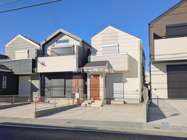 G00385981 神奈川県茅ヶ崎市香川４丁目 新築一戸建て 4298万円 土地面積121.43m² (約36.73坪) 建物面積98.84m² (約29.89坪) 築年月2025年11月(築１年以内)【外観15】