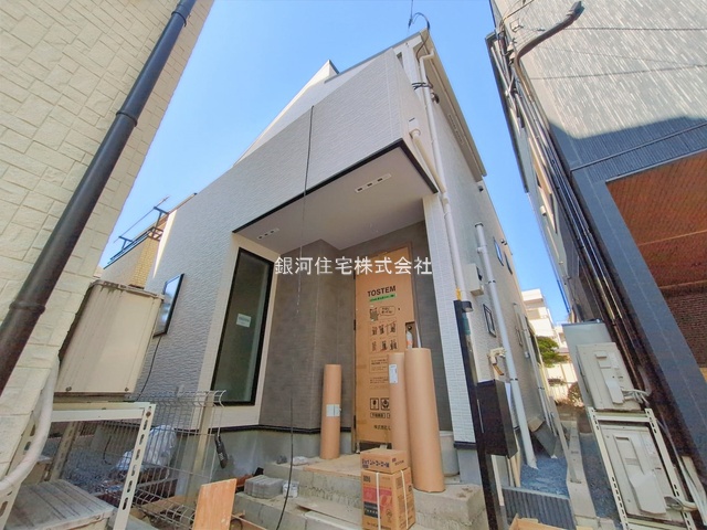 G00386840 東京都江戸川区東小岩５丁目 新築一戸建て 6380万円 土地面積78.57m² (約23.76坪) 建物面積96.05m² (約29.05坪) 間取り３ＳＬＤＫ 築年月2026年02月【外観2】