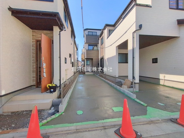 G00386888 東京都江戸川区東小岩１丁目 新築一戸建て 5490万円 土地面積88.74m² (約26.84坪) 建物面積98.96m² (約29.93坪) 間取り３ＳＬＤＫ 築年月2026年02月【外観15】