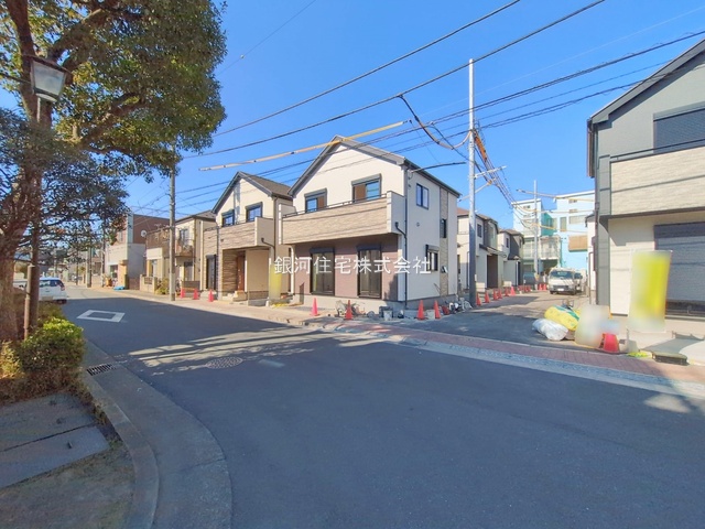 G00386888 東京都江戸川区東小岩１丁目 新築一戸建て 5490万円 土地面積88.74m² (約26.84坪) 建物面積98.96m² (約29.93坪) 間取り３ＳＬＤＫ 築年月2026年02月【外観16】