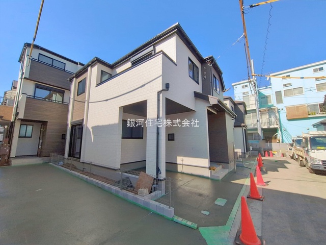 G00386889 東京都江戸川区東小岩１丁目 新築一戸建て 5990万円 土地面積80.45m² (約24.33坪) 建物面積102.26m² (約30.93坪) 間取り３ＳＬＤＫ 築年月2026年02月【外観2】