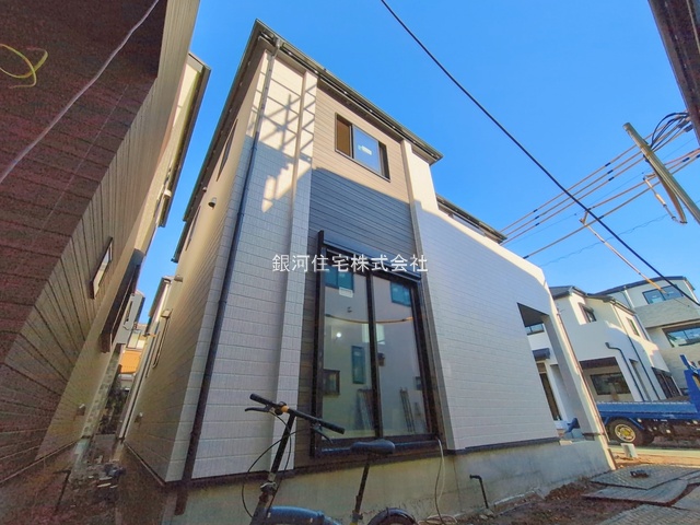 G00386889 東京都江戸川区東小岩１丁目 新築一戸建て 5990万円 土地面積80.45m² (約24.33坪) 建物面積102.26m² (約30.93坪) 間取り３ＳＬＤＫ 築年月2026年02月【外観5】