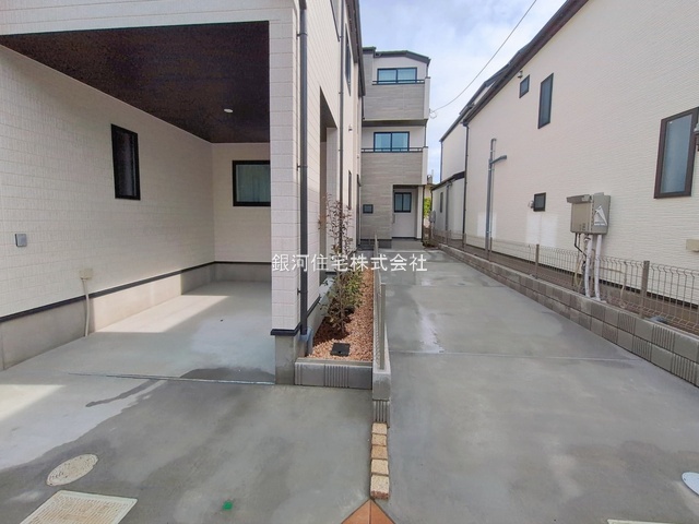 G00386890 東京都江戸川区東小岩１丁目 新築一戸建て 5790万円 土地面積81.21m² (約24.56坪) 建物面積106.20m² (約32.12坪) 間取り３ＳＬＤＫ 築年月2026年01月(築１年以内)【外観11】