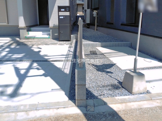 G00387129 埼玉県さいたま市浦和区領家５丁目 新築一戸建て 6490万円 土地面積69.20m² (約20.93坪) 建物面積107.32m² (約32.46坪) 間取り３ＬＤＫ 築年月2026年04月(築１年以内)【外観4】