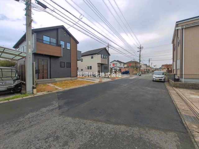 G00388331 千葉県松戸市栄町西５丁目 新築一戸建て 4599万円 土地面積160.00m² (約48.40坪) 建物面積95.84m² (約28.99坪) 間取り４ＬＤＫ 築年月2026年03月(築１年以内)【外観8】