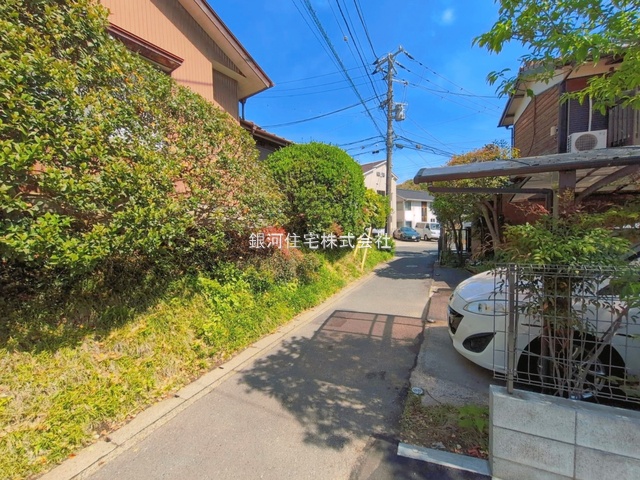 G00388579 神奈川県鎌倉市岩瀬 新築一戸建て 5180万円 土地面積112.46m² (約34.01坪) 建物面積88.98m² (約26.91坪) 間取り２ＳＬＤＫ 築年月2026年05月(築１年以内)【外観6】