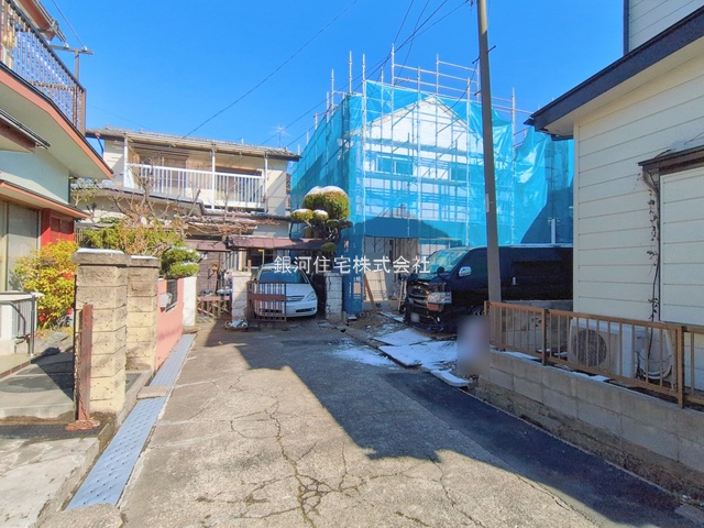 G00388720 埼玉県八潮市大字八條 新築一戸建て 3998万円 土地面積141.80m² (約42.89坪) 建物面積105.58m² (約31.93坪) 間取り４ＬＤＫ 築年月2026年04月(築１年以内)【外観12】