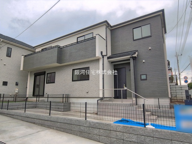 G00390036 千葉県松戸市八ヶ崎５丁目 新築一戸建て 3990万円 土地面積138.11m² (約41.77坪) 建物面積102.46m² (約30.99坪) 間取り４ＬＤＫ 築年月2026年05月(築１年以内)【外観2】