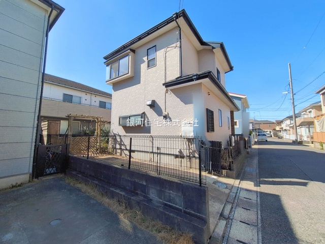 G00390194 千葉県千葉市花見川区千種町 中古一戸建て 2249万円 土地面積133.00m² (約40.23坪) 建物面積91.86m² (約27.78坪) 間取り４ＬＤＫ 築年月1998年01月(築28年)【外観5】