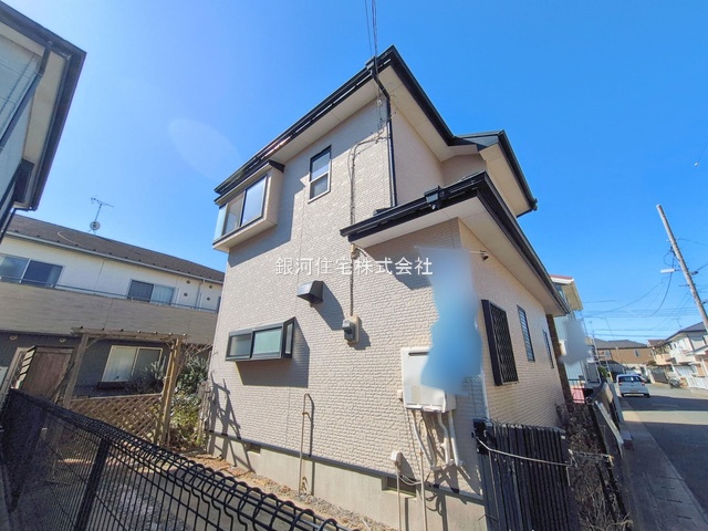 G00390194 千葉県千葉市花見川区千種町 中古一戸建て 2249万円 土地面積133.00m² (約40.23坪) 建物面積91.86m² (約27.78坪) 間取り４ＬＤＫ 築年月1998年01月(築28年)【外観12】