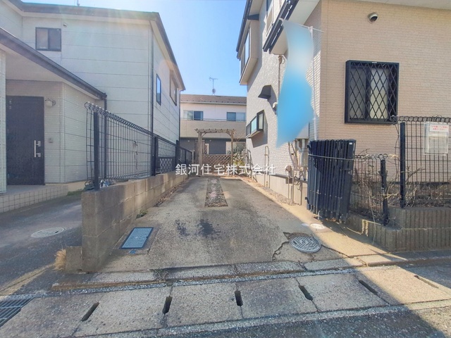 G00390194 千葉県千葉市花見川区千種町 中古一戸建て 2249万円 土地面積133.00m² (約40.23坪) 建物面積91.86m² (約27.78坪) 間取り４ＬＤＫ 築年月1998年01月(築28年)【外観13】