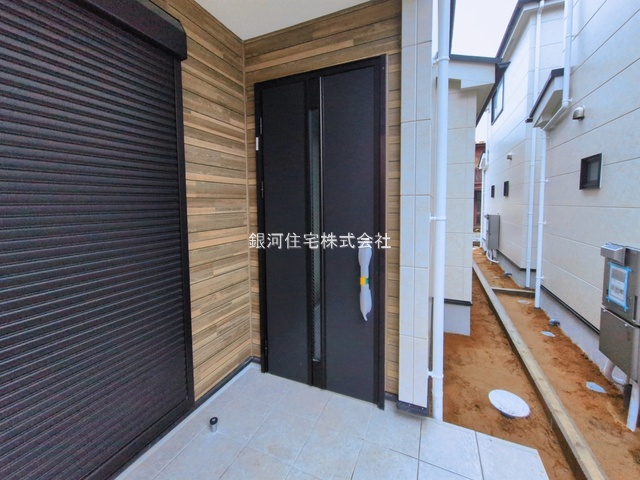 G00390796 東京都国分寺市戸倉３丁目 新築一戸建て 6598万円 土地面積158.09m² (約47.82坪) 建物面積108.78m² (約32.90坪) 間取り４ＬＤＫ 築年月2026年03月(築１年以内)【外観7】