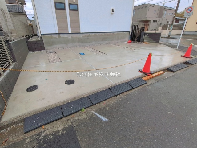 G00390812 東京都町田市成瀬台３丁目 新築一戸建て 7890万円 土地面積191.39m² (約57.89坪) 建物面積119.57m² (約36.16坪) 間取り４ＬＤＫ 築年月2026年03月(築１年以内)【外観5】