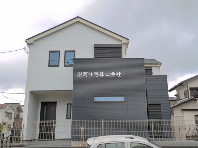 G00390812 東京都町田市成瀬台３丁目 新築一戸建て 7890万円 土地面積191.39m² (約57.89坪) 建物面積119.57m² (約36.16坪) 間取り４ＬＤＫ 築年月2026年03月(築１年以内)【外観8】
