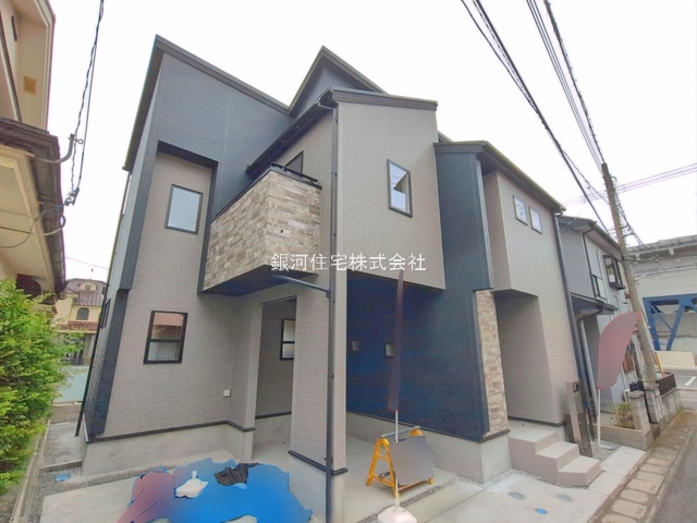 G00390819 埼玉県桶川市末広２丁目 新築一戸建て 3598万円 土地面積107.74m² (約32.59坪) 建物面積114.68m² (約34.69坪) 間取り３ＬＤＫ 築年月2026年04月(築１年以内)【外観18】