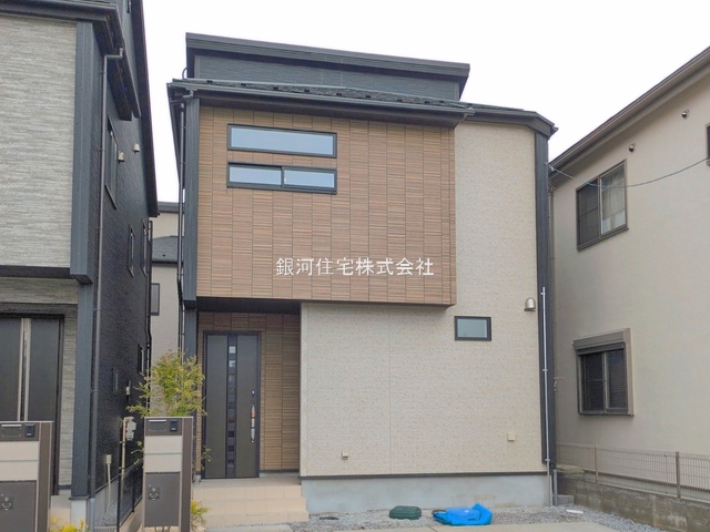 G00390820 埼玉県上尾市大字上 新築一戸建て 4298万円 土地面積125.23m² (約37.88坪) 建物面積98.95m² (約29.93坪) 間取り３ＬＤＫ 築年月2026年04月(築１年以内)