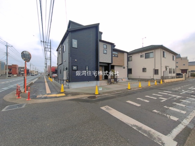 G00390820 埼玉県上尾市大字上 新築一戸建て 4298万円 土地面積125.23m² (約37.88坪) 建物面積98.95m² (約29.93坪) 間取り３ＬＤＫ 築年月2026年04月(築１年以内)【外観18】