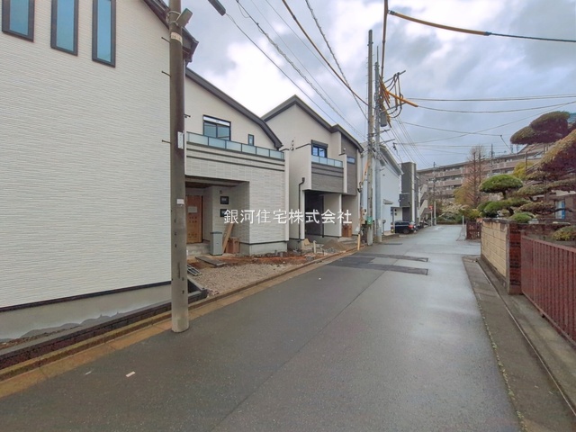 G00390831 東京都練馬区田柄４丁目 新築一戸建て 7590万円 土地面積85.78m² (約25.94坪) 建物面積95.68m² (約28.94坪) 間取り２ＳＬＤＫ 築年月2026年04月(築１年以内)【外観6】