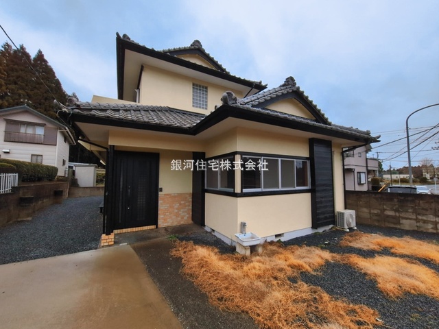 G00392109 千葉県千葉市緑区土気町 中古一戸建て 2079万円 土地面積297.00m² (約89.84坪) 建物面積118.15m² (約35.74坪) 間取り４ＬＤＫ 築年月1978年09月(築47年)【外観9】
