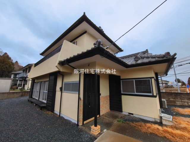 G00392109 千葉県千葉市緑区土気町 中古一戸建て 2079万円 土地面積297.00m² (約89.84坪) 建物面積118.15m² (約35.74坪) 間取り４ＬＤＫ 築年月1978年09月(築47年)【外観11】