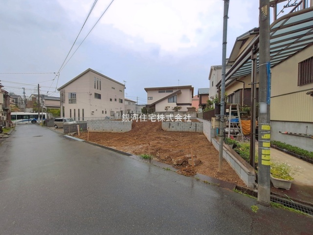 新臼井田