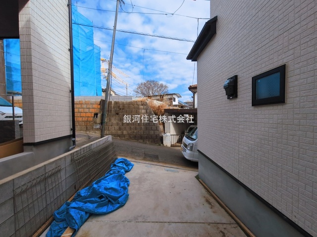 G00393328 神奈川県川崎市中原区井田３丁目 中古一戸建て 5250万円 土地面積93.36m² (約28.24坪) 建物面積96.05m² (約29.05坪) 間取り４ＬＤＫ 築年月2026年02月(築１年以内)【外観10】