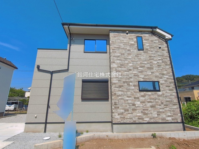 G00393386 神奈川県相模原市緑区相原３丁目 新築一戸建て 4948万円 土地面積135.22m² (約40.90坪) 建物面積107.65m² (約32.56坪) 間取り４ＬＤＫ 築年月2026年07月(築１年以内)【外観8】