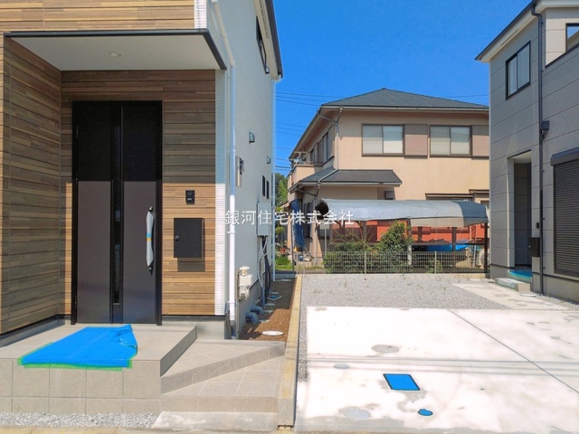 G00393386 神奈川県相模原市緑区相原３丁目 新築一戸建て 4948万円 土地面積135.22m² (約40.90坪) 建物面積107.65m² (約32.56坪) 間取り４ＬＤＫ 築年月2026年07月(築１年以内)【外観9】