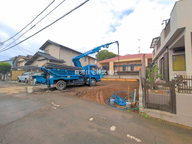 G00393533 埼玉県志木市柏町１丁目 新築一戸建て 4690万円 土地面積98.79m² (約29.88坪) 建物面積84.87m² (約25.67坪) 築年月2026年07月【外観5】