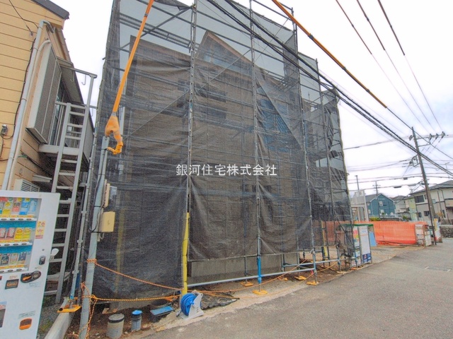 G00393536 神奈川県秦野市渋沢上２丁目 新築一戸建て 3880万円 土地面積195.22m² (約59.05坪) 建物面積106.87m² (約32.32坪) 間取り４ＬＤＫ 築年月2026年08月【外観2】