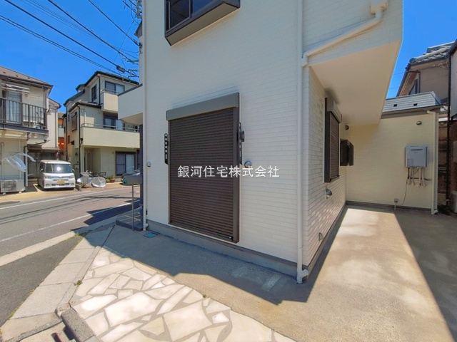 G00393639 東京都江戸川区鹿骨５丁目 中古一戸建て 4990万円 土地面積86.16m² (約26.06坪) 建物面積88.60m² (約26.80坪) 間取り４ＬＤＫ 築年月2004年03月(築22年)【外観4】