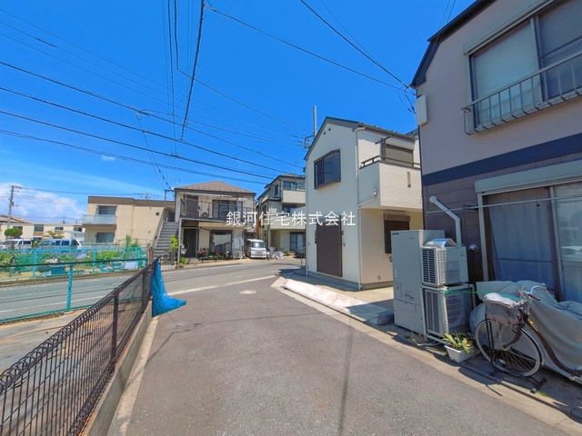 G00393639 東京都江戸川区鹿骨５丁目 中古一戸建て 4990万円 土地面積86.16m² (約26.06坪) 建物面積88.60m² (約26.80坪) 間取り４ＬＤＫ 築年月2004年03月(築22年)【外観8】