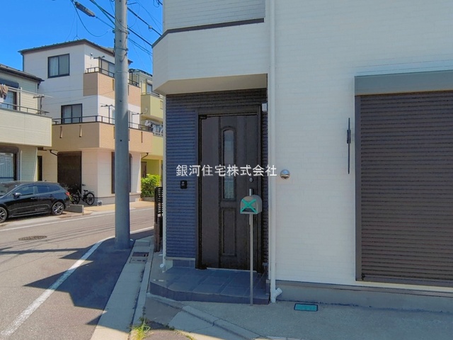 G00393639 東京都江戸川区鹿骨５丁目 中古一戸建て 4990万円 土地面積86.16m² (約26.06坪) 建物面積88.60m² (約26.80坪) 間取り４ＬＤＫ 築年月2004年03月(築22年)【外観13】