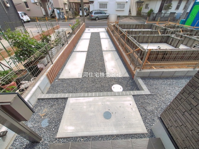 G00393901 千葉県松戸市新松戸南２丁目 新築一戸建て 5380万円 土地面積117.46m² (約35.53坪) 建物面積96.26m² (約29.11坪) 間取り３ＬＤＫ 築年月2026年04月(築１年以内)【外観10】