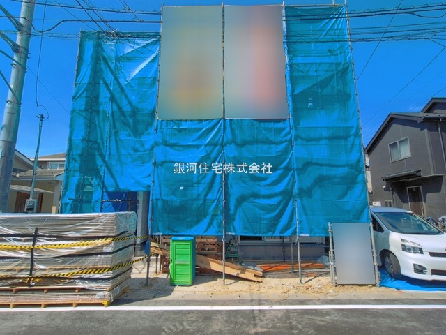 G00393902 千葉県松戸市新松戸南２丁目 新築一戸建て 5680万円 土地面積100.77m² (約30.48坪) 建物面積94.60m² (約28.61坪) 間取り３ＬＤＫ 築年月2026年06月(築１年以内)【外観2】