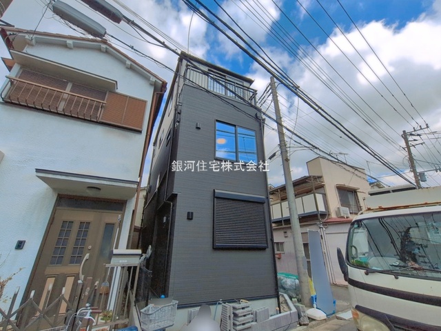 G00394002 神奈川県川崎市川崎区小田１丁目 新築一戸建て 4880万円 土地面積44.14m² (約13.35坪) 建物面積79.03m² (約23.90坪) 間取り３ＬＤＫ 築年月2026年07月【外観15】